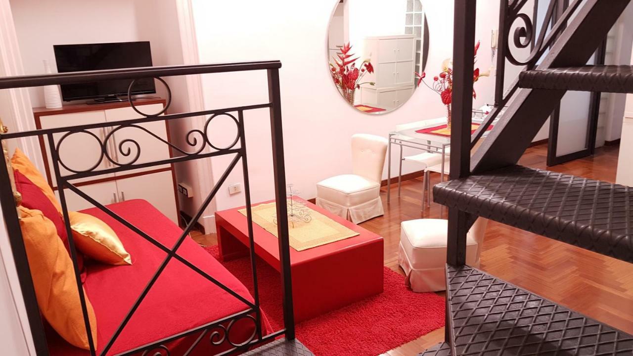 Il Salotto Di Nonna Cornelia 2 Hotell Neapel Exteriör bild