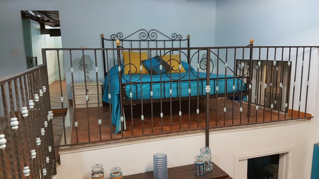 Il Salotto Di Nonna Cornelia 2 Hotell Neapel Exteriör bild